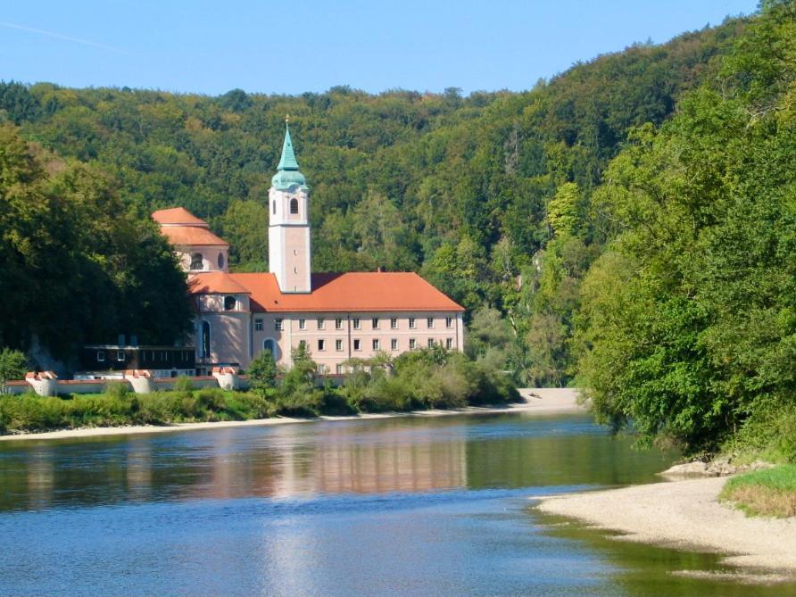 Chalet an der Donau direkt bei Regensburg Pentling Exterior foto